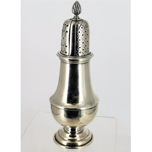 112 - A VERY FINE LATE 19TH CENTURY SILVER SUGAR CASTER, baluster in shape with a pierced top finished wit... 