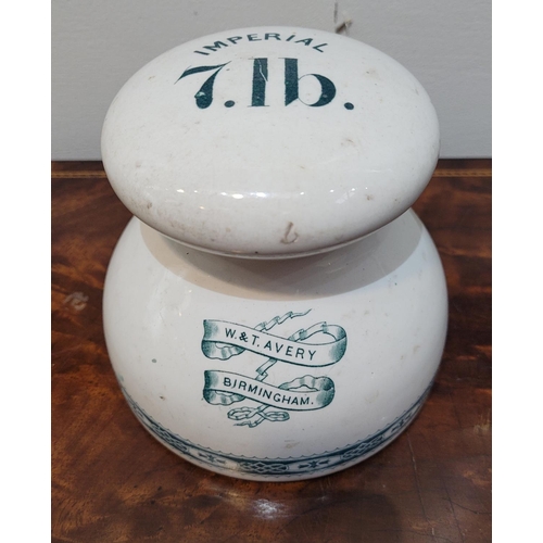 130 - A COLLECTORS ITEM: A RARE SET OF THREE 19TH CENTURY W&T AVERY PORCELAIN IMPERIAL LEAD GROCERS WEIGHT... 