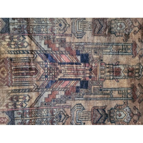 155 - AN ANTIQUE BELOUCH PRAYER RUG / FLOOR RUG, a good handmade woollen piece, circa 1940s, with traditio... 