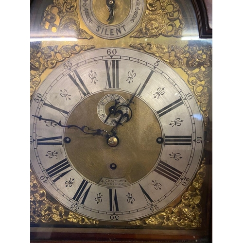 190 - A FINE EDWARDIAN BRASS MOUNTED CHIMING LONGCASE CLOCK, with neoclassical style marquetry inlaid deta... 