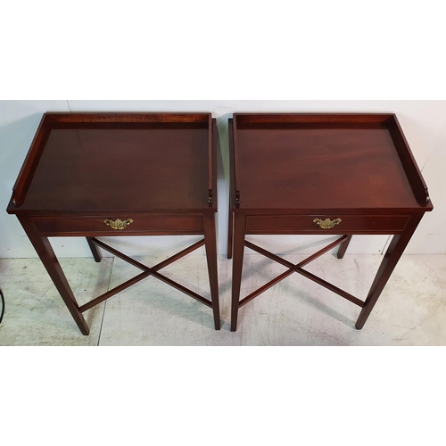 87 - A FINE PAIR OF MAHOGANY SINGLE DRAWER TABLES / BEDSIDE TABLES / LAMP TABLES, each with ¾ raised gall... 