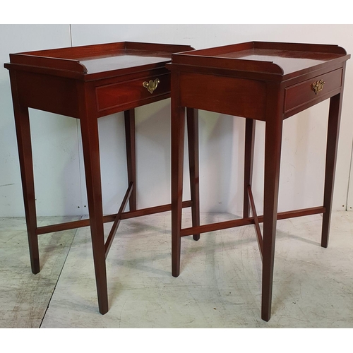 87 - A FINE PAIR OF MAHOGANY SINGLE DRAWER TABLES / BEDSIDE TABLES / LAMP TABLES, each with ¾ raised gall... 