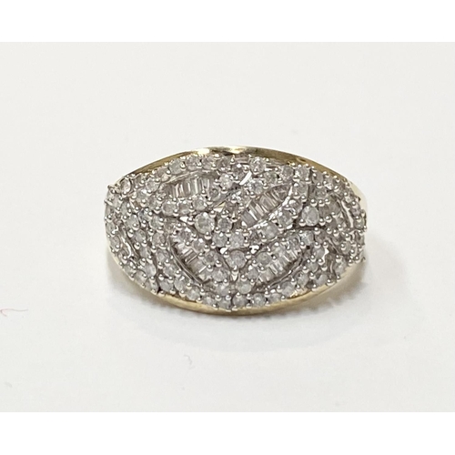 11 - A STUNNING 9CT YELLOW GOLD BOMBAY STYLE DIAMOND CLUSTER RING, with stunning leaf & flower design to ... 