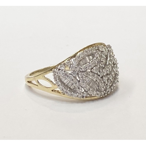 11 - A STUNNING 9CT YELLOW GOLD BOMBAY STYLE DIAMOND CLUSTER RING, with stunning leaf & flower design to ... 