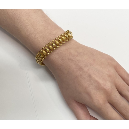 115 - A STUNNING BRIGHT 14CT YELLOW GOLD MULTI LAYER PATTERN & PLAIN ‘BELCHER’ LINK BRACELET, fantastic co... 