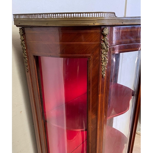 159 - AN EXCELLENT QUALITY MAHOGANY INLAID BOW-FRONTED GLAZED DISPLAY CABINET, the top with a raised brass... 