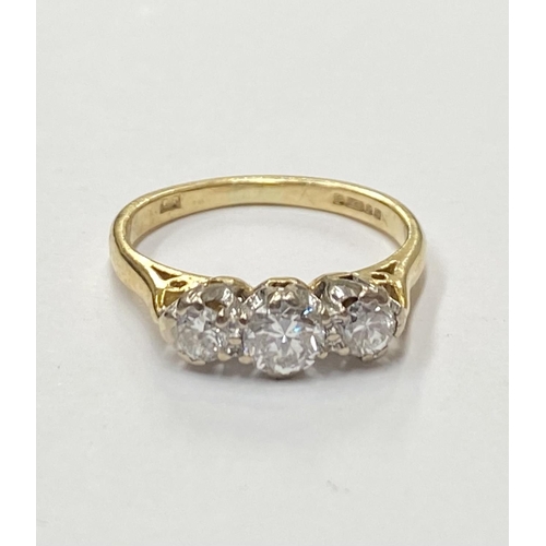 170 - AN 18CT YELLOW GOLD THREE STONE DIAMOND RING, the diamond weight is .60 cts in total , colour G , cl... 