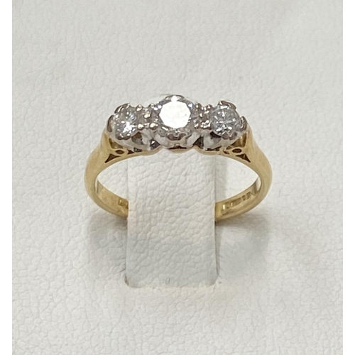 170 - AN 18CT YELLOW GOLD THREE STONE DIAMOND RING, the diamond weight is .60 cts in total , colour G , cl... 