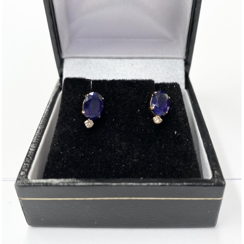 178 - A PAIR OF 18CT YELLOW GOLD SAPPHIRE & DIAMOND STUD EARRING, the stones are all claw set and the sapp... 