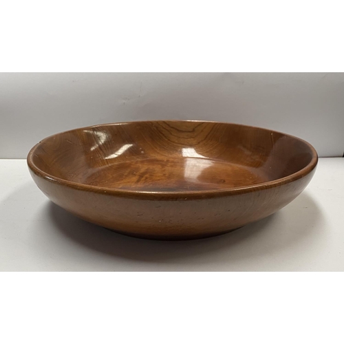 229 - AN ARTES MIEHL HARDWOOD FRUIT BOWL, along with one other, dimensions: larger 31cm diameter approx.