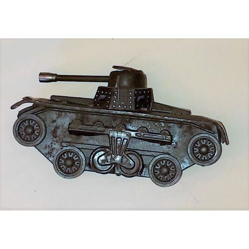 261 - A MIXED VINTAGE TOY LOT; includes (i) Tchad Tank, (ii´) J.M.L France Grue No. 154 trailor.