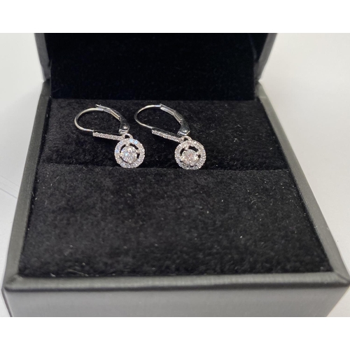 37 - A BEAUTIFUL CLASSIC DESIGN PAIR OF DIAMOND HOOPED EARRINGS, the diamonds are bright and very pretty ... 