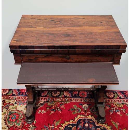 59 - A VERY FINE 19TH CENTURY ROSEWOOD FOLD OVER CARD TABLE, the fold over top swivels smoothly anti cloc... 