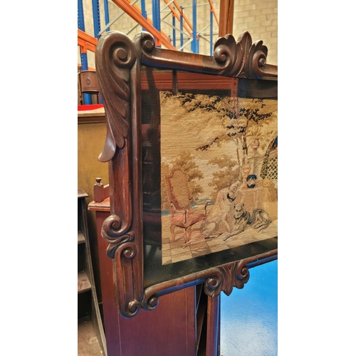 89 - A VERY FINE 19TH CENTURY ROSEWOOD FIRE SCREEN / POLE, with ornately carved frame to the picture pane... 