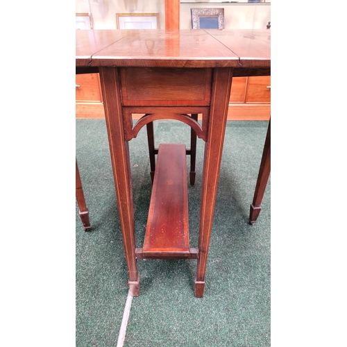 94 - A GOOD QUALITY MAHOGANY & SATINWOOD INLAID DROP LEAF SUTHERLAND TABLE, with canted corners to the dr... 