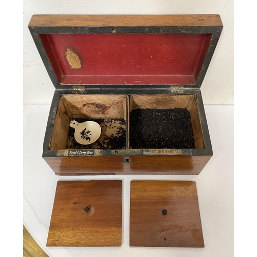 109 - A VICTORIAN MAHOGANY TEA CADDY, opening to two compartments, labelled, with measuring spoon, Dimensi... 