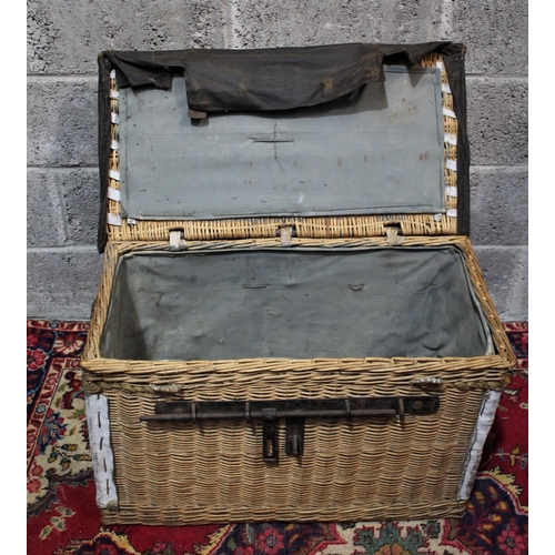 185 - A BRITISH SECOND WORLD WAR/POST-WAR WICKER STORAGE BASKET, top of basket covered in tarp with painte... 