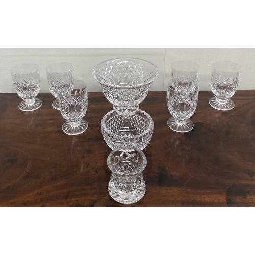 207 - A WATERFORD CRYSTAL LOT TO INCLUDE (i) a set of six Slane cut juice glasses, acid marked ‘Waterford’... 