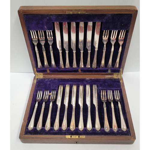 212 - A CASED SET OF ELECTRO PLATED DESSERT CUTLERY, includes; 12 knives and 12 forks, in nice case.