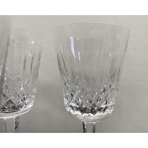 87 - A WATERFOD CRYSTAL LOT TO INCLUDE (i) a set of six elegant Glendevon cut glass wine glasses, acid ma... 