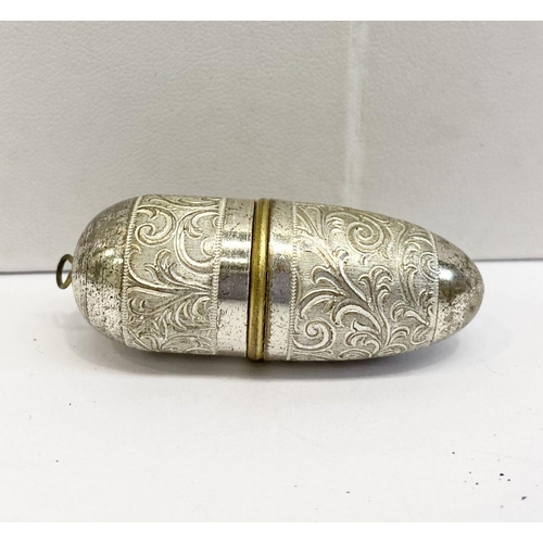 132 - A SILVER LOT TO INCLUDE A WAR METAL LIGHTER SHAPED TRAVELLING INKWELL, with coloured class insert, a... 