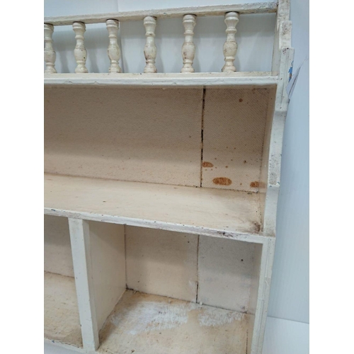 175 - RESTORATION PROJECTS: TWO SMALL WALL-MOUNTABLE SHELVES (i) a white painted shelf with irregular size... 