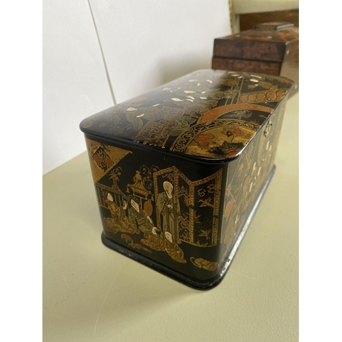 19 - AN EARLY 20TH CENTURY CHINOISERIE BLACK LACQUER AND GILT TEA CADDY, of rectangular form with rounded... 