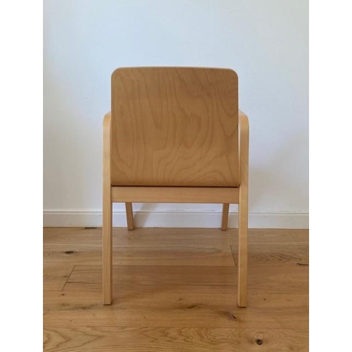 105 - A MODERN LAMMHULTS OF SWEDEN BEECH WOOD CHAIR, with curved seat and arm rests & legs as one piece, n... 