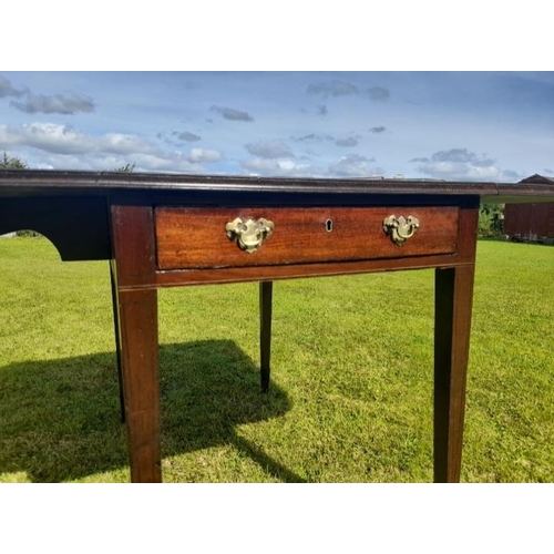 176 - A GOOD QUALITY MAHOGANY DROP LEAF PEMBROKE TABLE, with a single drawer to one end having brass swing... 