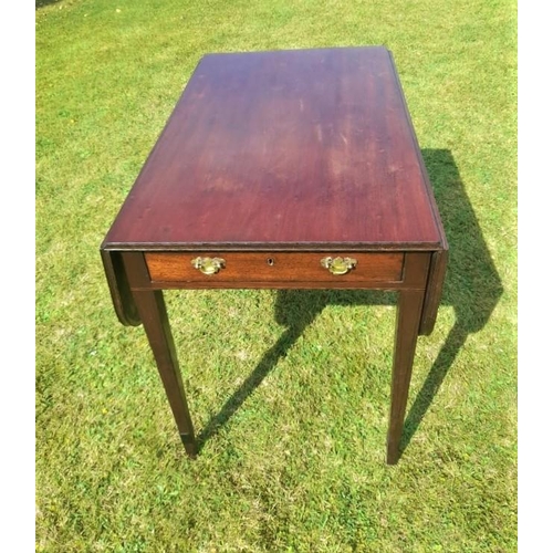 176 - A GOOD QUALITY MAHOGANY DROP LEAF PEMBROKE TABLE, with a single drawer to one end having brass swing... 