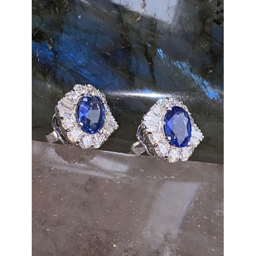 24 - A BEAUTIFUL PAIR OF 18CT WHITE GOLD ART DECO INSPIRED SAPPHIRE & DIAMOND EARRINGS, each with a centr... 