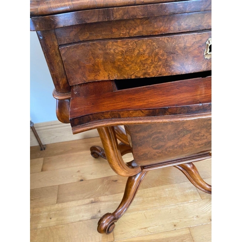 30 - AN EXCELLENT VICTORIAN BURR WALNUT GAMES TABLE, shaped top with draught board and backgammon to inte... 