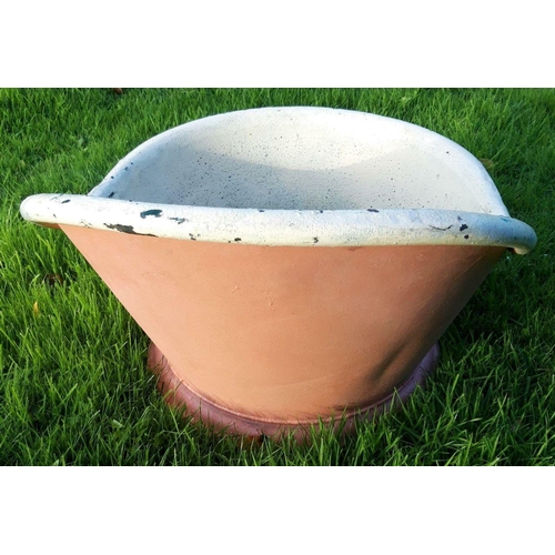 204 - AN ANTIQUE HIP BATH, dimensions: 67cm deep x 50cm high x 55cm wide approx