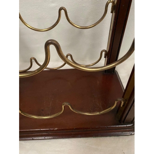 268 - A GOOD BRASS & MAHOGANY WINE RACK, with decorative gilt brass finials atop supports on mahogany rect... 