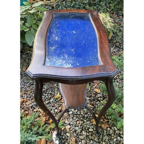 53 - A 19TH CENTURY MAHOGANY SIDE TABLE/DISPLAY CABINET, glass top opening to blue baize interior, standi... 