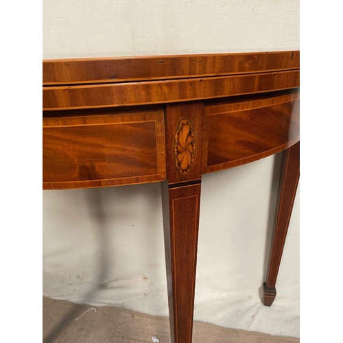 55 - A REGENCY MAHOGANY ROSEWOOD CROSSBANDED HALF MOON CARD TABLE, with crossbanding to top, inlay to fri... 