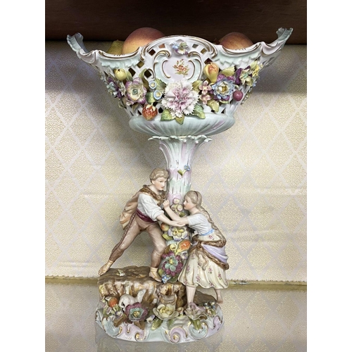 79 - AN ANTIQUE GERMAN PORCELAIN CENTREPIECE, ‘basket’ form compote top with pierced detail, flowers in r... 