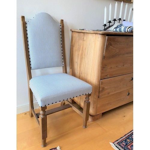 93 - A PAIR OF ANTIQUE SWEDISH UPHOLSTERED HALL CHAIRS, with turned legs supported by cross stretchers, s... 