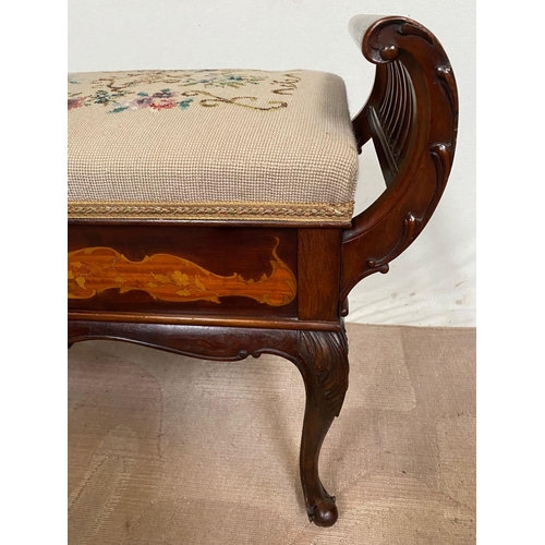 41 - A VERY GOOD QUALITY INLAID DUET PIANO STOOL / WINDOW SEAT / END OF BED SEAT, the hinged padded top c... 