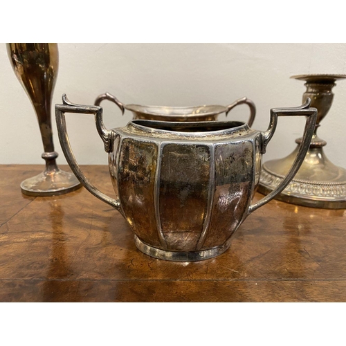 195 - A SILVER PLATED LOT TO INCLUDE THREE TWIN HANDLED SUGAR DISHES, varying decoration, one with ball fe... 