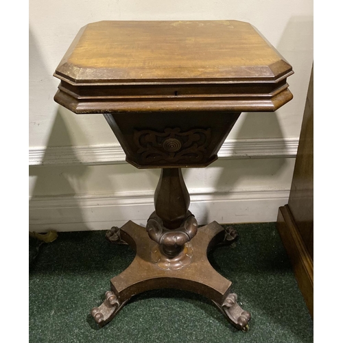 47 - AN ANTIQUE MAHOGANY SEWING/WORKS TABLE, the tiered top with canted corners opening to excellent fitt... 