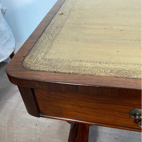 7 - A VERY FINE WILLIAM IV ROSEWOOD LEATHER TOPPED COFFEE TABLE / LOW RISE WRITING TABLE, to the front s... 