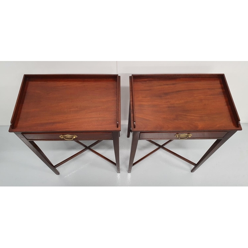 8 - A FINE PAIR OF HANDMADE SOLID MAHOGANY SIDE TABLES / LAMP TABLES, each with a raised three quarter g... 