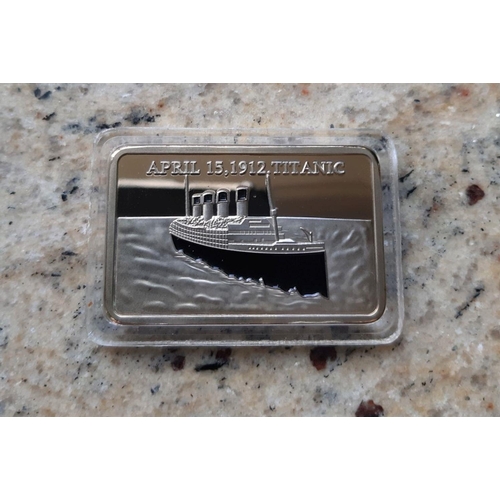114 - A 24CT GOLD PLATED .999 RMS TITANIC 100TH YEAR ANNIVERSARY BAR SILL, in protective case. Dimensions:... 