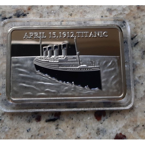114 - A 24CT GOLD PLATED .999 RMS TITANIC 100TH YEAR ANNIVERSARY BAR SILL, in protective case. Dimensions:... 