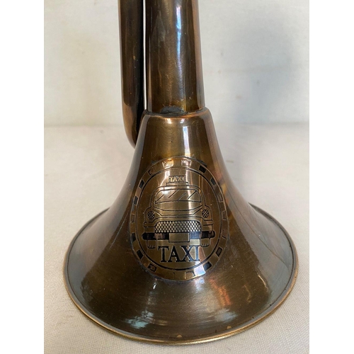 128 - A VINTAGE COPPER TAXI HORN, dimensions: 32cm high approx.