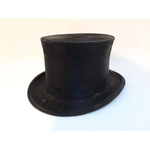 144 - A VINTAGE LARGE ‘WOODROW’ TOP HAT, c.1900, by Fitzgerald of Cork. Reading ‘A Woodrow Hat made in Eng... 