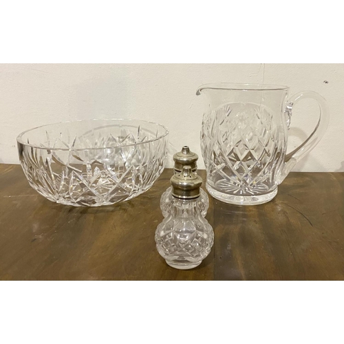 184 - A VINTAGE CUT GLASS LOT TO INCLUDE A WATERFORD CRYSTAL CUT GLASS JUG, Marked to base, (ii) a cut gla... 