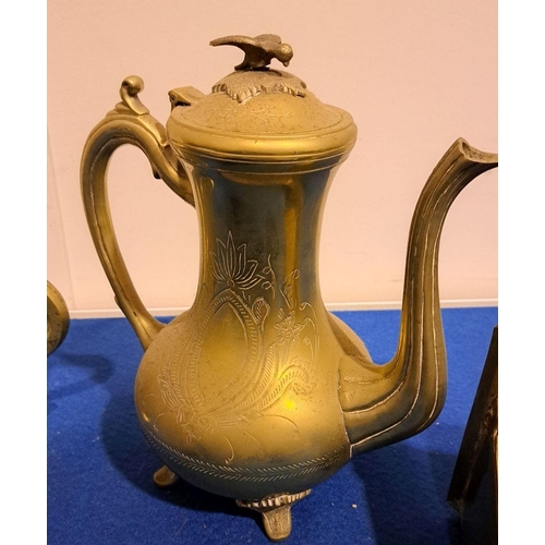 197 - A MIXED LOT OF FINE BRASS PIECES to include a fine teapot resting over burner port, salt container, ... 