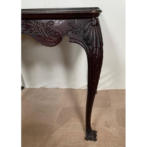 102 - AN EXCELLENT IRISH STYLE MAHOGANY SILVER TABLE, with shaped and carved frieze, including shell to ce... 